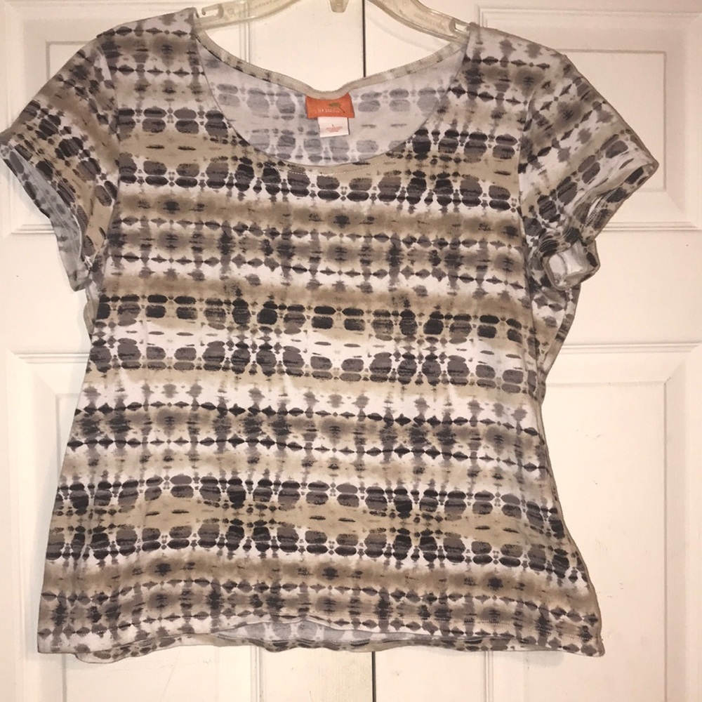 Women’s Tie-Dye Top